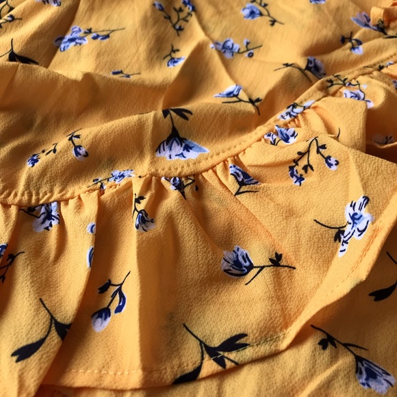 ❗️LAST ONE❗️Boho Yellow Floral Wrap Dress [O] - Picture 8 of 8